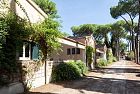 Restituire l’incanto a Villa Medici, i padiglioni dei borsisti