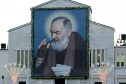 Buon compleanno Padre Pio