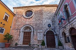 Cosa vedere e cosa fare a Isernia, tra chiese, musei, escursioni nei dintorni