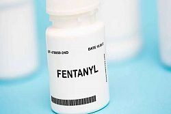 Droghe, cambia lo scenario: cocaina regina, allarme fentanyl e sintetici