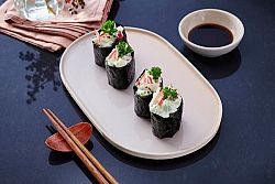 Sushi Gunkan Maki vegetariani con avocado & mela