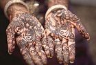 Henné o Henna, tradizione e simbolo di una notte magica